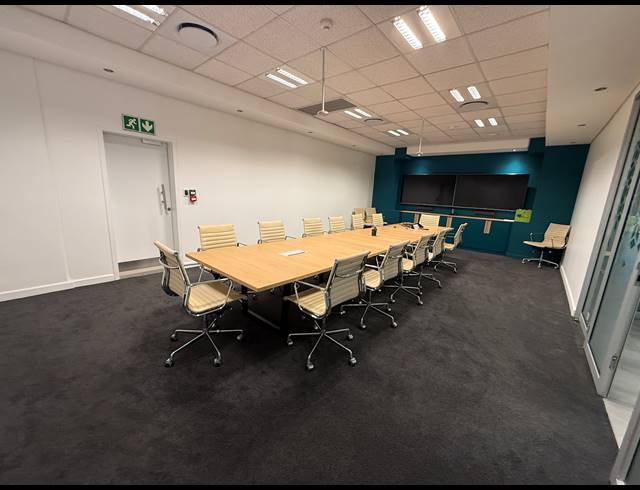 251M² OFFICE TO LET IN ROSEBANK
